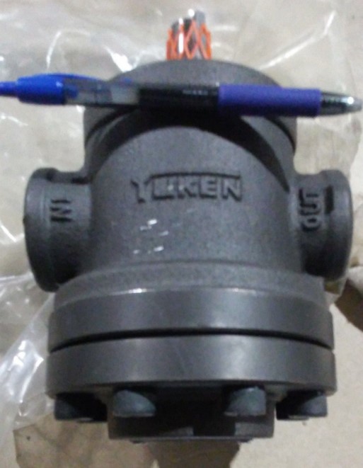 油研YUKEN叶片泵PV2R3-116-F-RAA-31 PV2R3-60-F-RAR-31