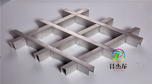 福建铝格栅厂家