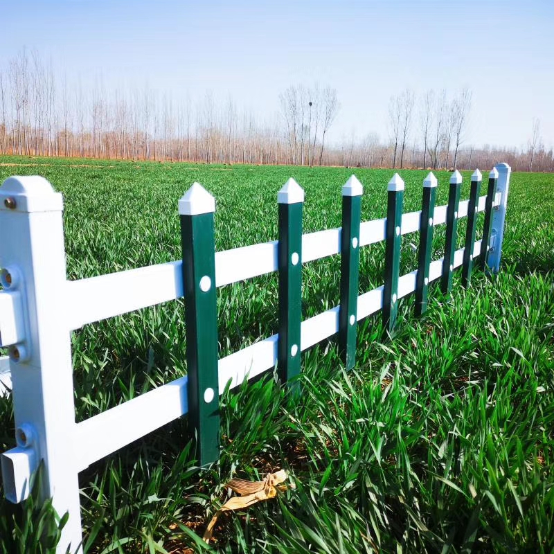 PVC草坪护栏的产品特点