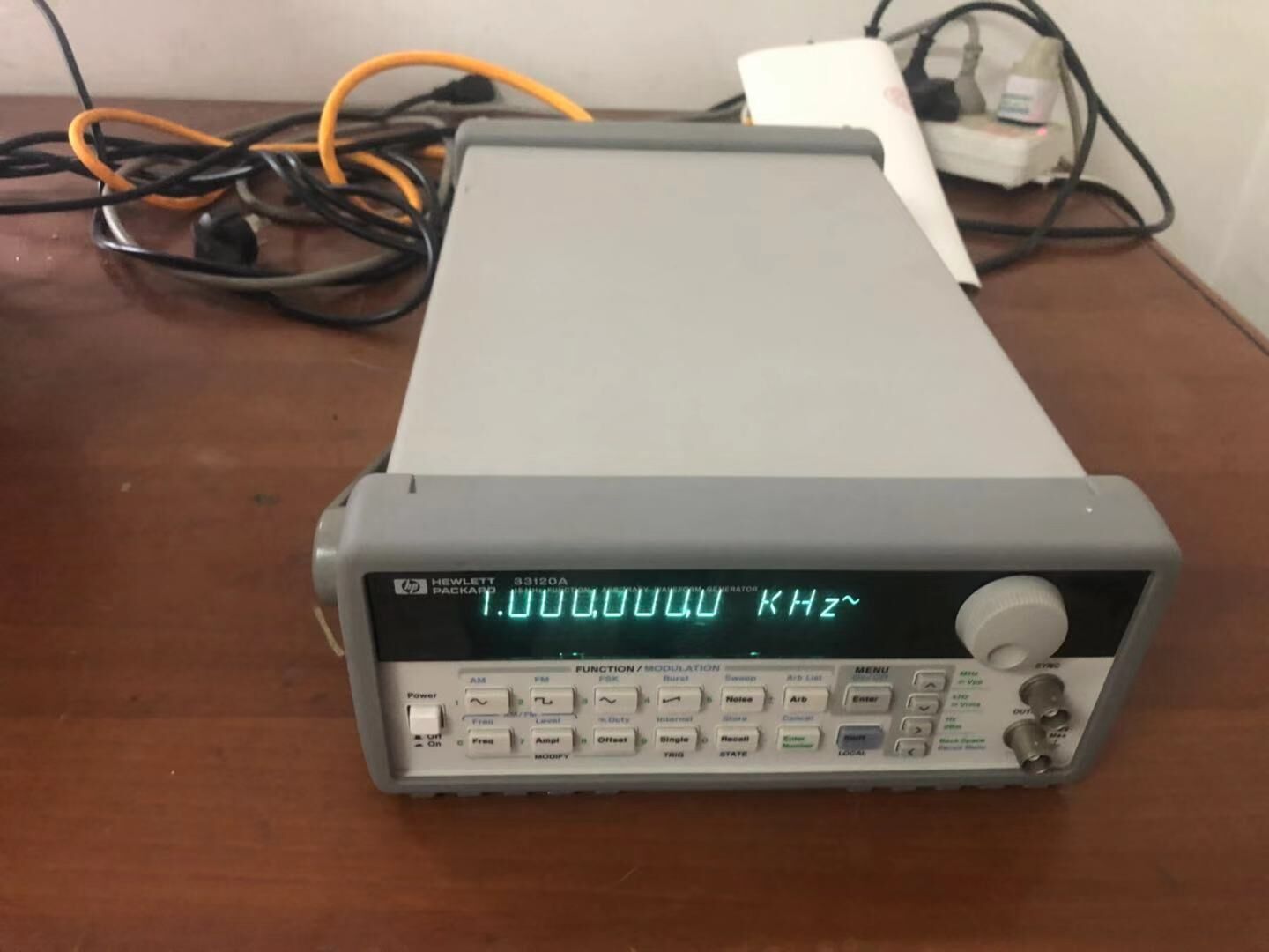 HP33120A函数信号发生器 AGILENT33120A