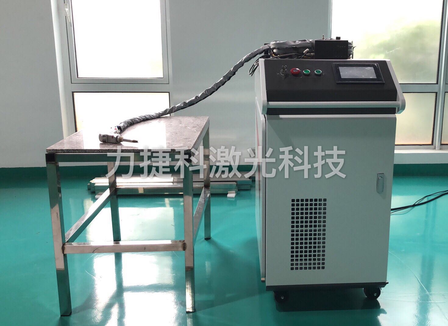 惠州 力捷科激光 LJK-500W/1000W手持激光焊接机价格