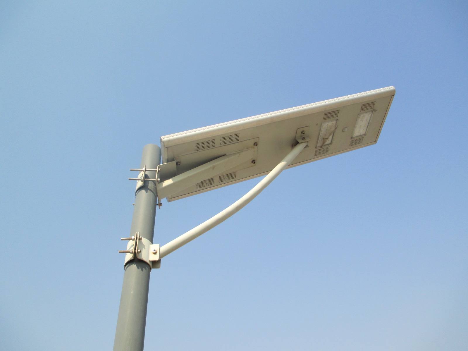 太阳能公路灯 鹤壁一体化太阳能路灯厂家