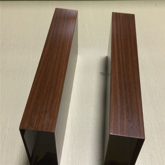 木纹色铝方通隔断铝方管厂家
