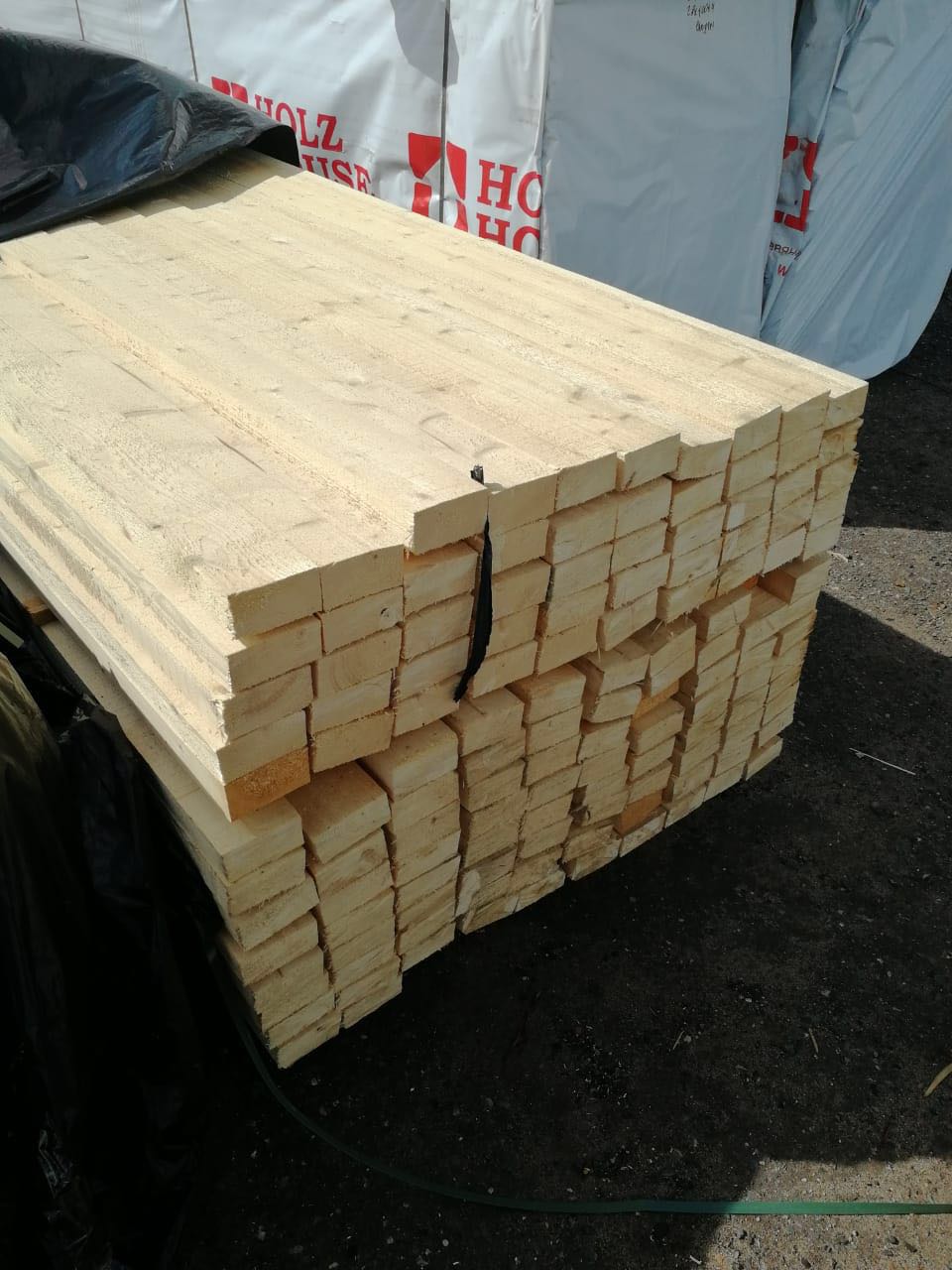 杉木粗齐边板，等级1-4级，俄罗斯进口木材，直接从俄罗斯工厂订购