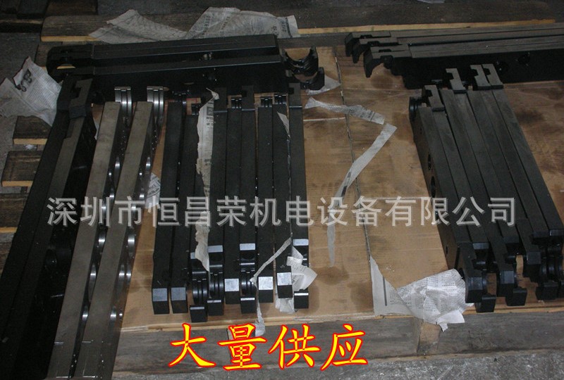 上海特纳HBM-4十字滑台式镗铣加工中心库维修