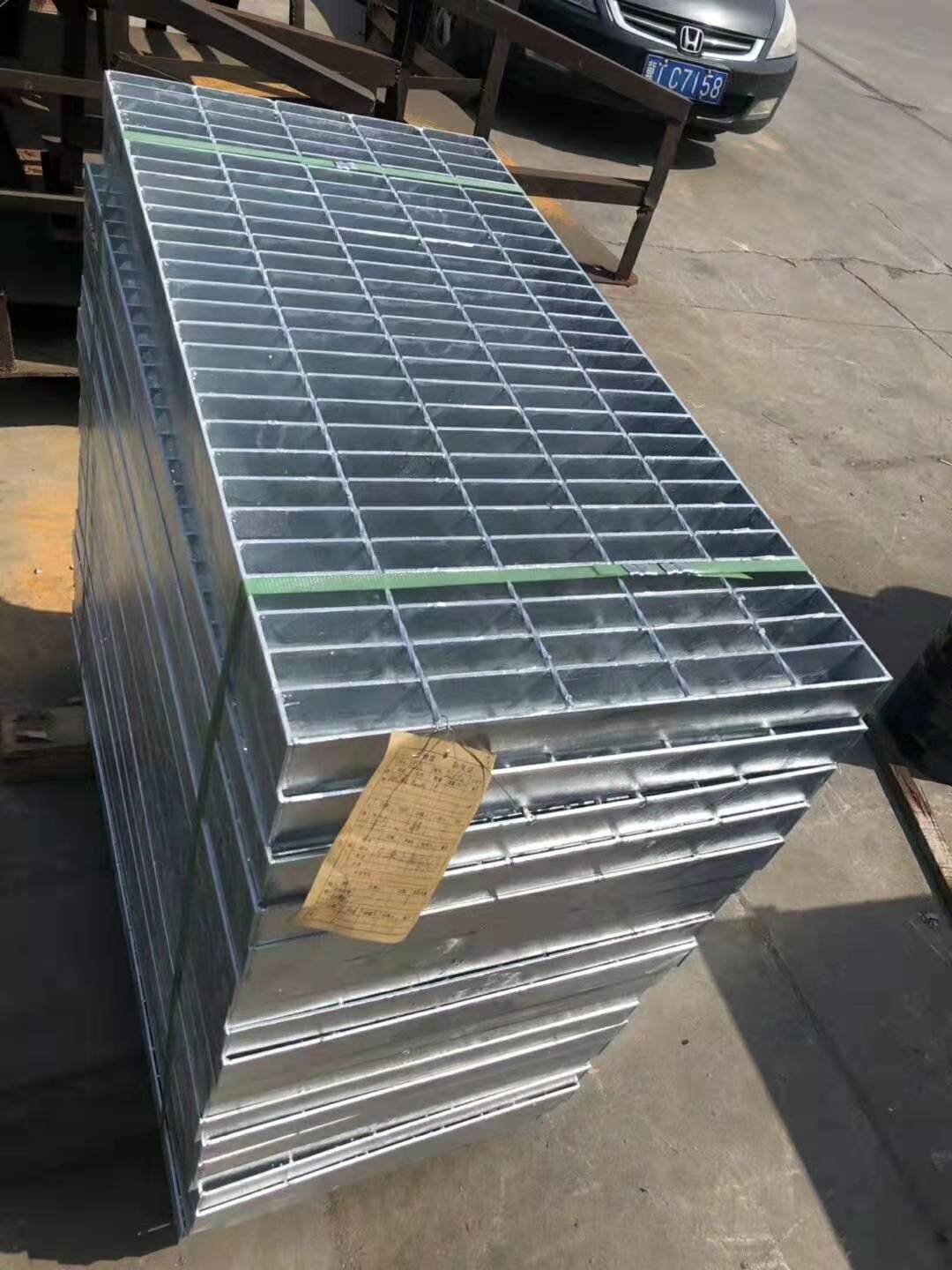 不锈钢钢格栅供应商_异形钢格栅_复合钢格栅板生产
