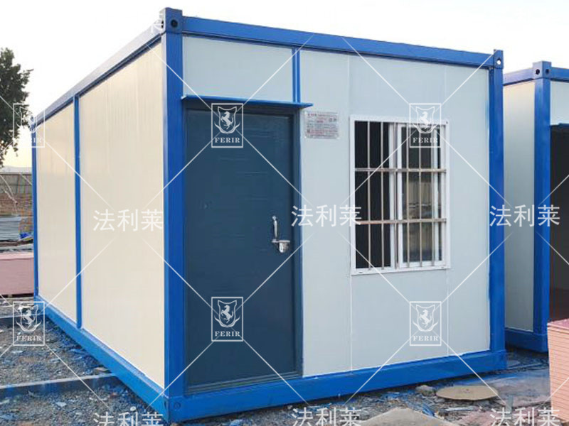 北京住人集装箱活动房，可配上下铺、空调，设施齐全