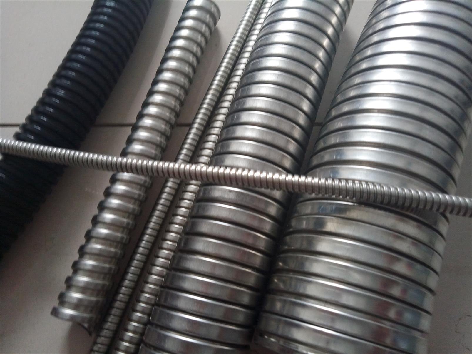 西藏金属软管定制 不锈钢金属穿线管