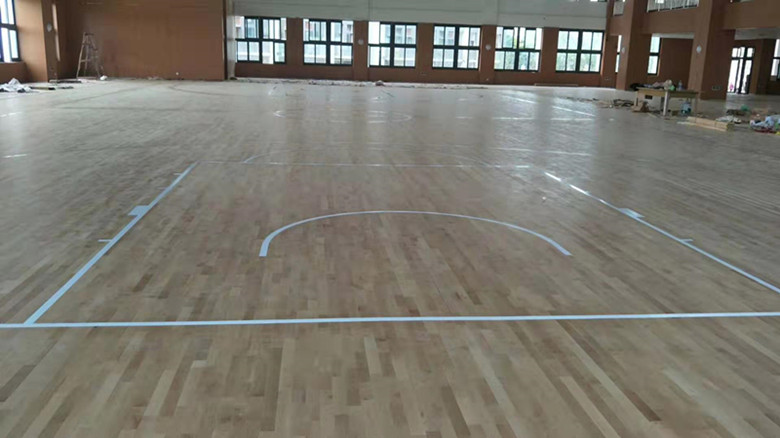 辰溪县桦木羽毛球馆木地板出售 羽毛球馆运动木地板