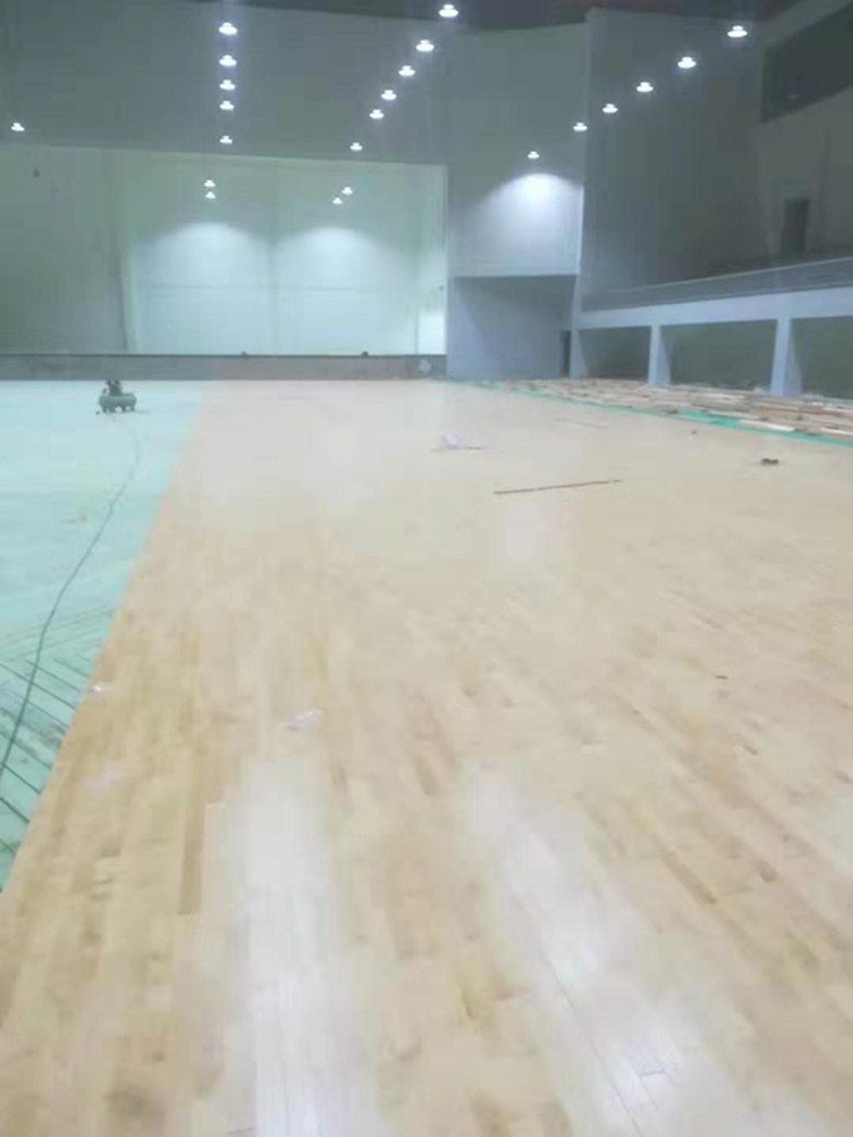 澧县桦木羽毛球馆木地板规格 羽毛球木地板
