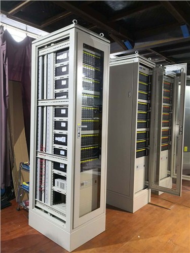 山东专业plc控制柜包装 服务为先 无锡市骏力成套设备供应