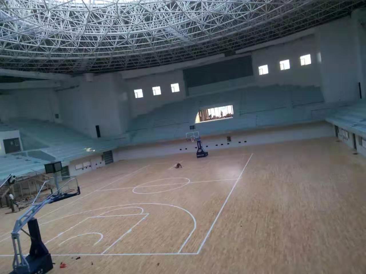龙门羽毛球木地板