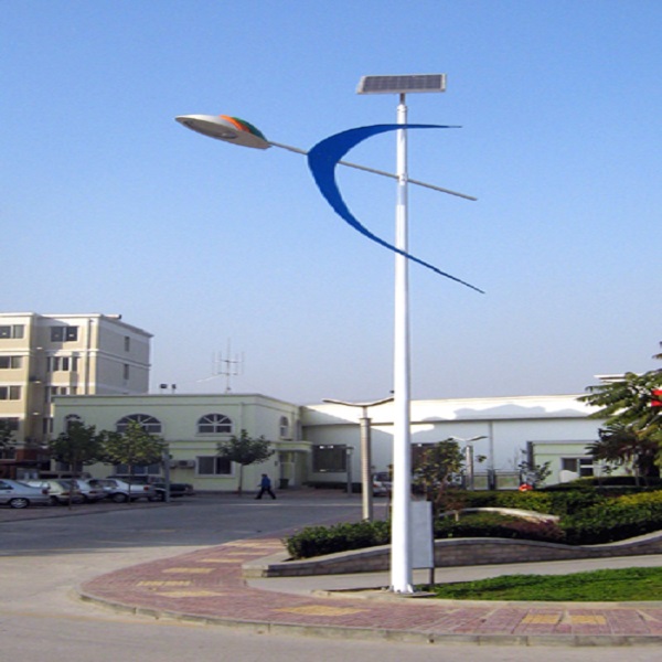 黄冈常规太阳能路灯批发价 8米常规太阳能路灯