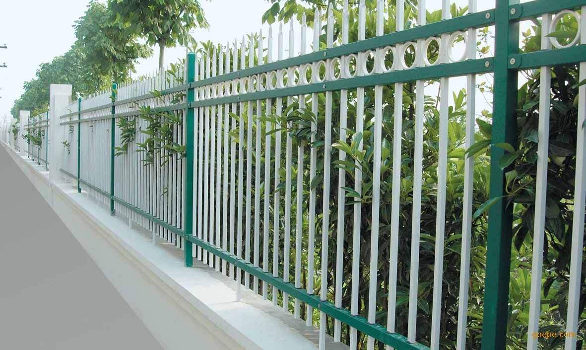 百色花圃锌钢护栏生产 经久耐用