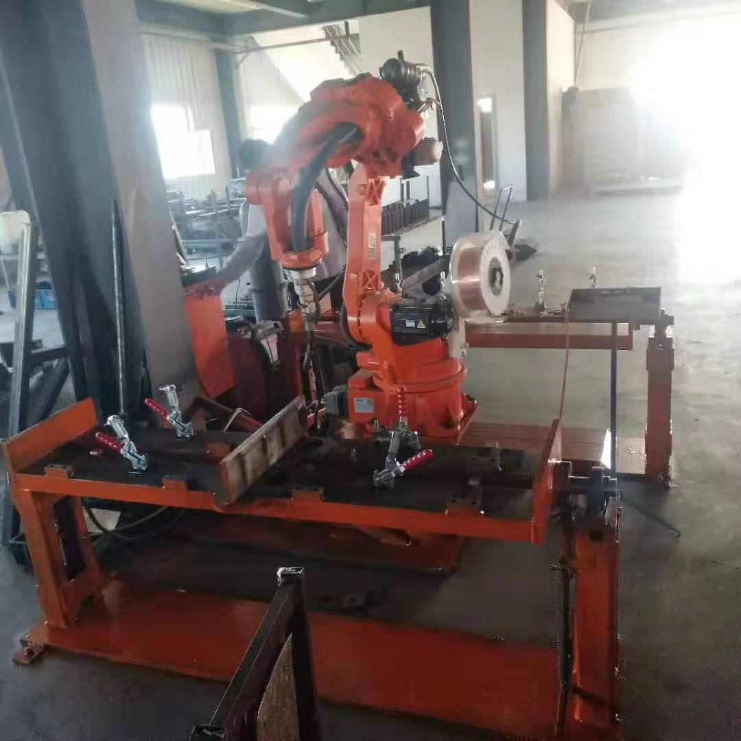 黑山二手焊接机器人案例