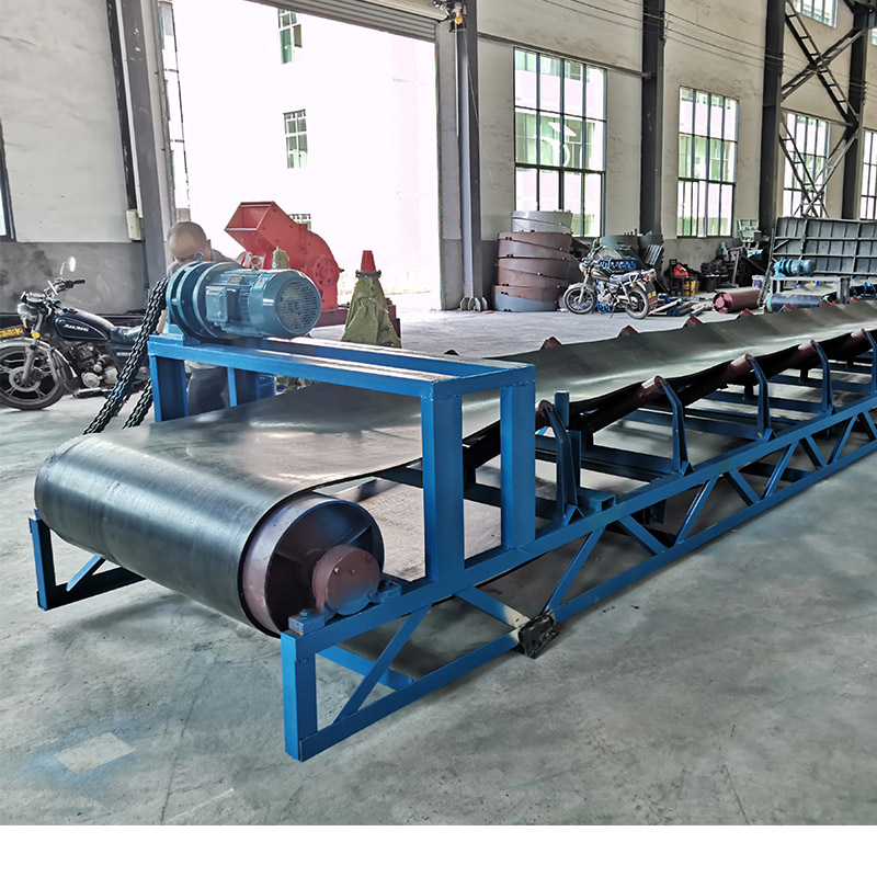 江西赣州生产皮带输送机煤炭 矿石 粮食输送机各种物料的输送设备生产线