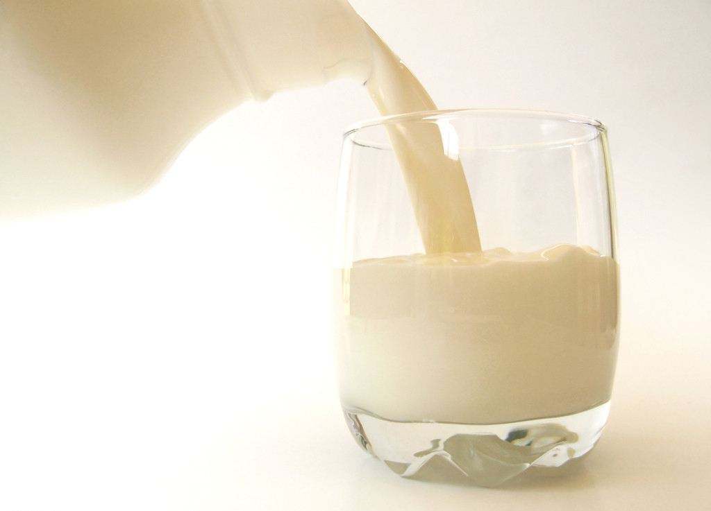 惠州收購過期牛奶