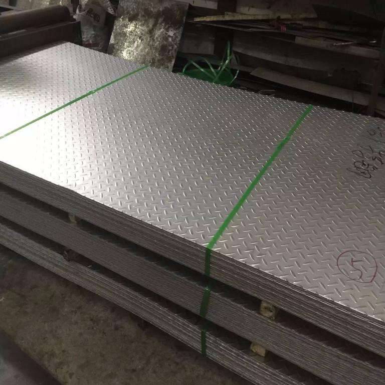 广东花纹板/镀锌花纹板-中普钢材，质量好，价格优
