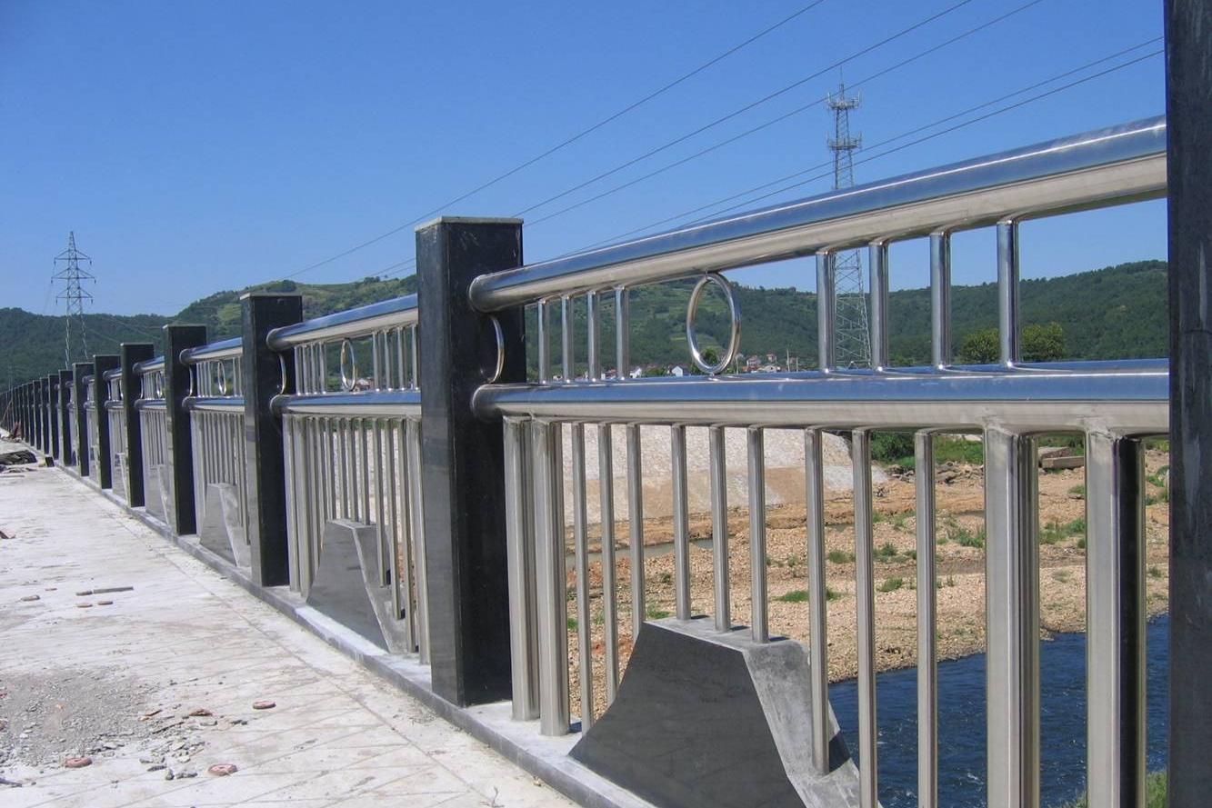 不锈钢复合管桥梁护栏景观护栏防撞围栏道路护栏河道防护隔离