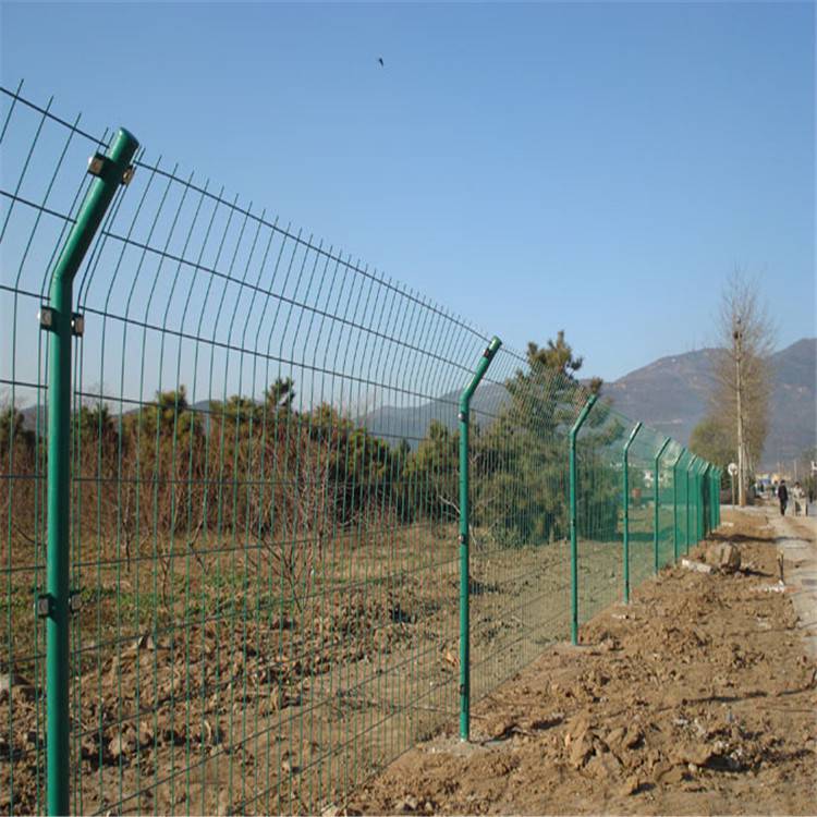 垂钓园安全围栏 垂钓生态园隔离围网