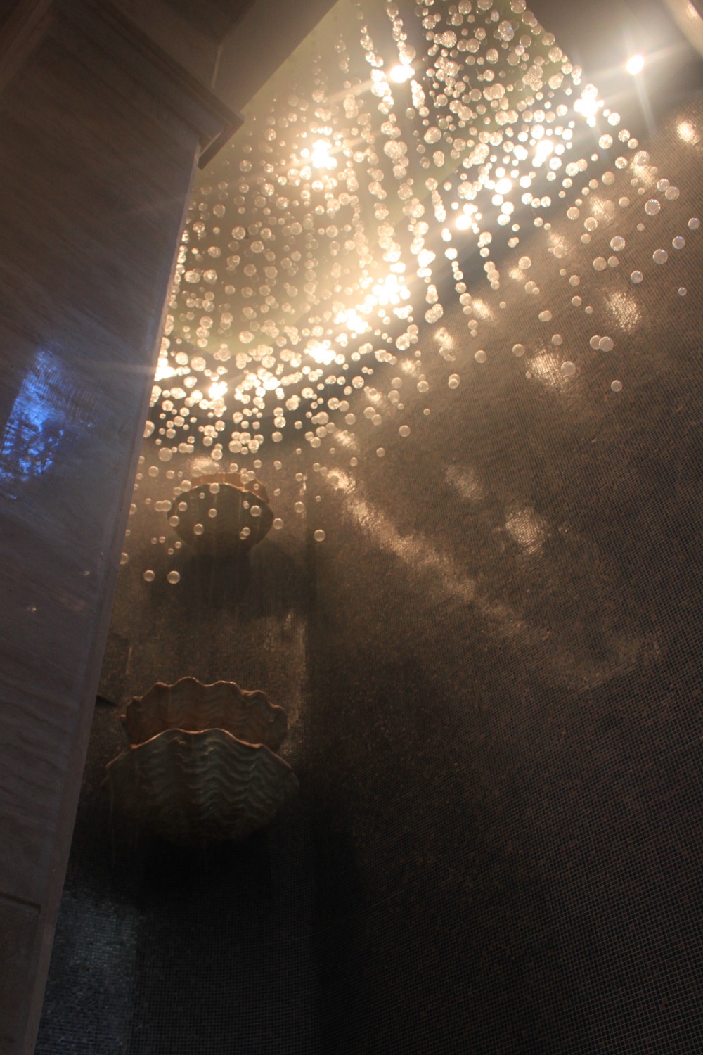 北京润林泉定制洗浴中心工程艺术玻璃灯