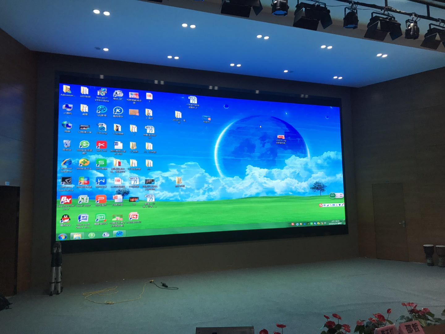 上海LED全彩色电子显示屏合理 诚信服务 上海谙显电子技术供应