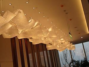 来图定制非标大型酒店灯具创意艺术水晶飘带吊灯售楼部沙盘工程灯