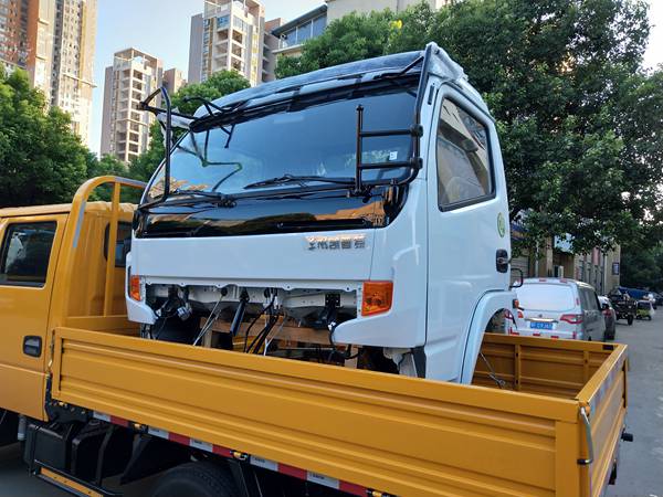喀什东风凯普特EV350驾驶室总成空壳配件厂家专卖