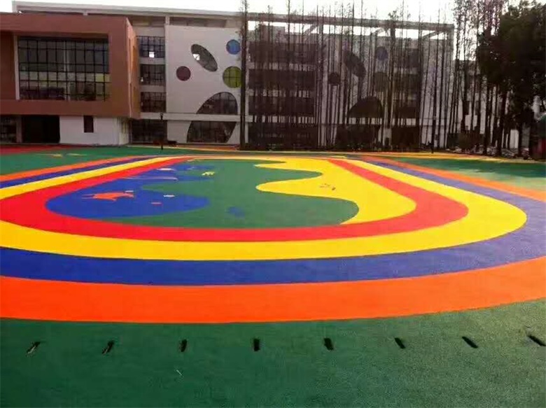 镇江幼儿园塑胶操场