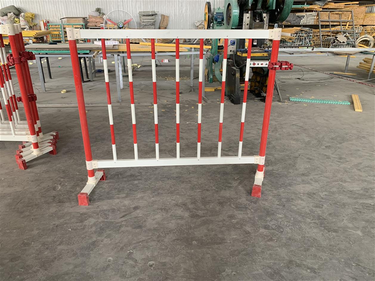 滁州玻璃钢格栅围栏生产