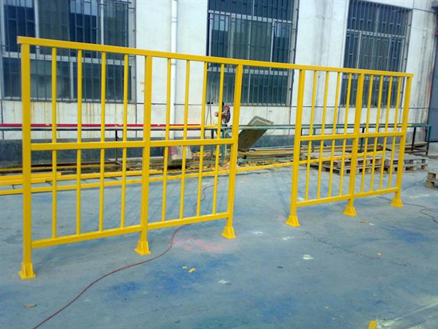 玻璃钢格栅围栏 玻璃钢平台护栏 制造工艺优