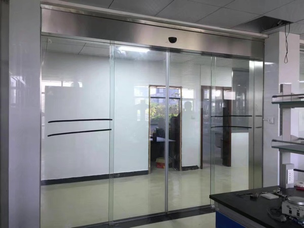 渝中区感应门自动门门禁系统安装玻璃平移滑轨自动门安装