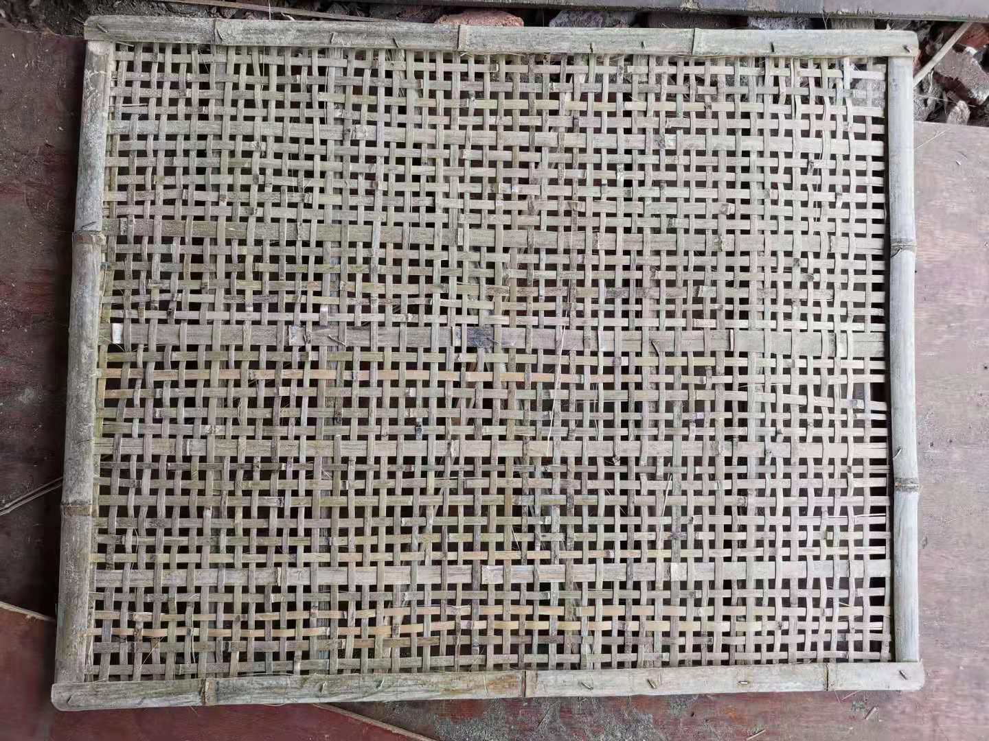 80-100烤箱盘子 木边镀锌网可定做 铁筛冲孔网图片