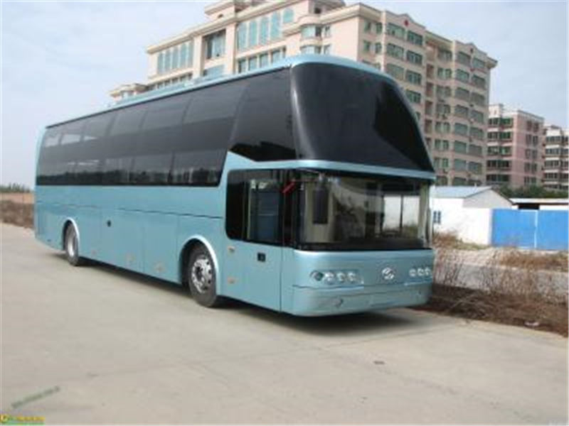 新款卧铺车长途汽车郑州到雅安的大巴车