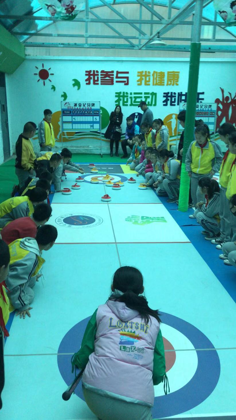 北京便携式地板冰壶生产厂家 地板冰壶设备 冰壶馆建设厂家