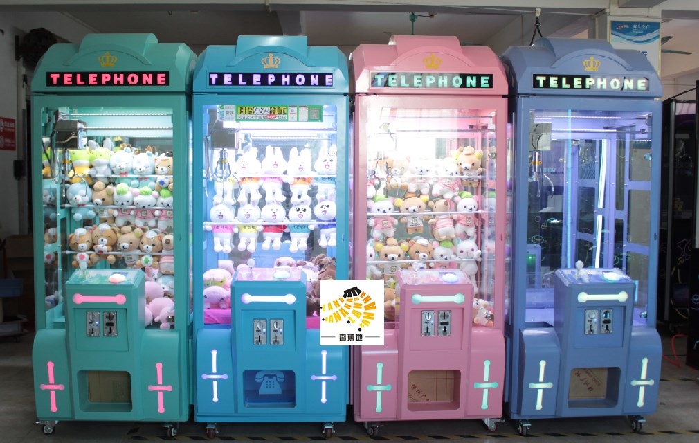 网红娃娃机厂家 广州香蕉地娃娃机厂家 卡通透明游戏机