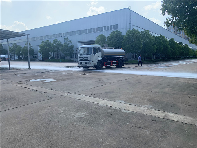 德州绿化洒水车