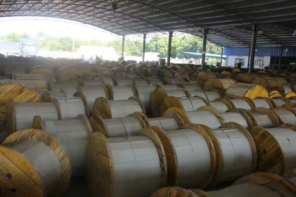 回收网线 全国发货 量大从优 三昌化工 郑州上街区出售光缆回收厂家