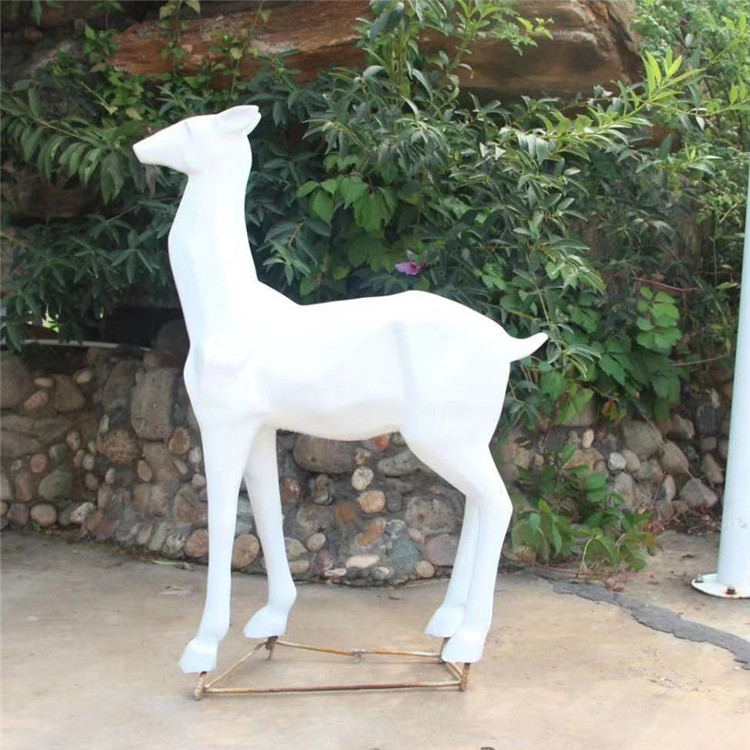 云浮牛动物雕塑玻璃钢