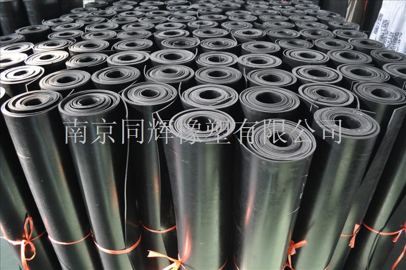 南京三元乙丙耐酸碱橡胶板规格 性能优越 厂家直销
