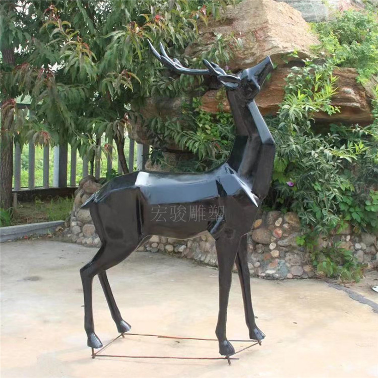 山东鹿动物雕塑玻璃钢