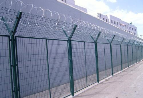 监狱隔离网 监狱加高隔离网 监狱焊接隔离网