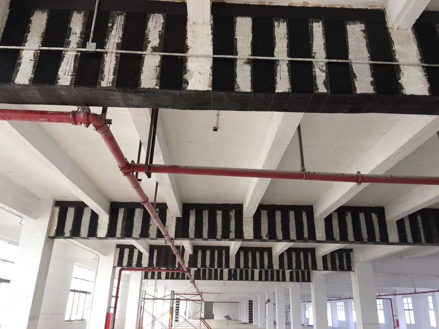 上海杨浦碳纤维加固、粘钢加固、专业加固公司，