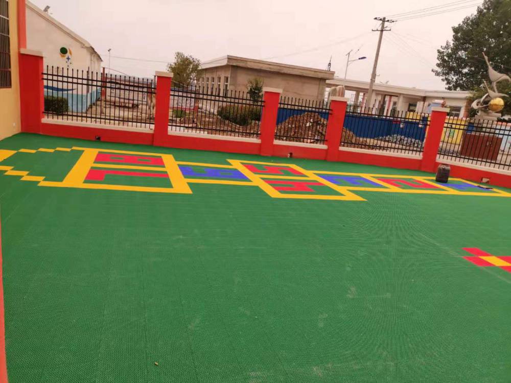 幼儿园对悬浮地板地面材料特点要求