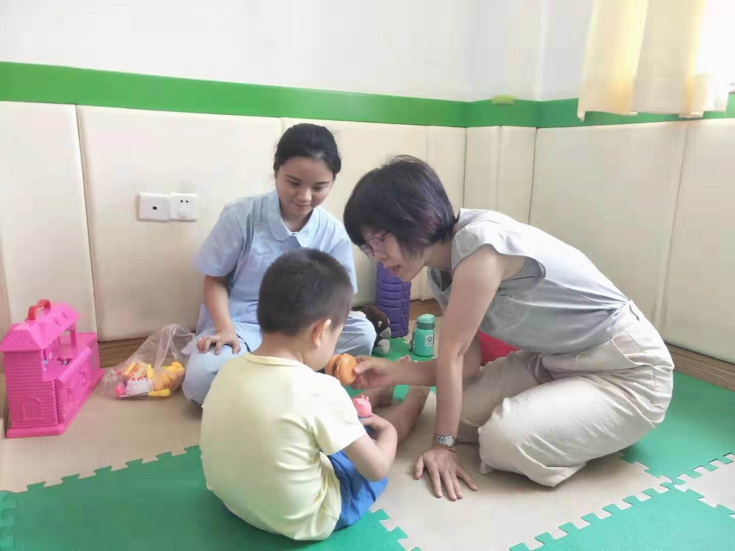 漳州幼儿孤独症训练机构 欢迎来电 厦门市湖里区首康儿童康复供应