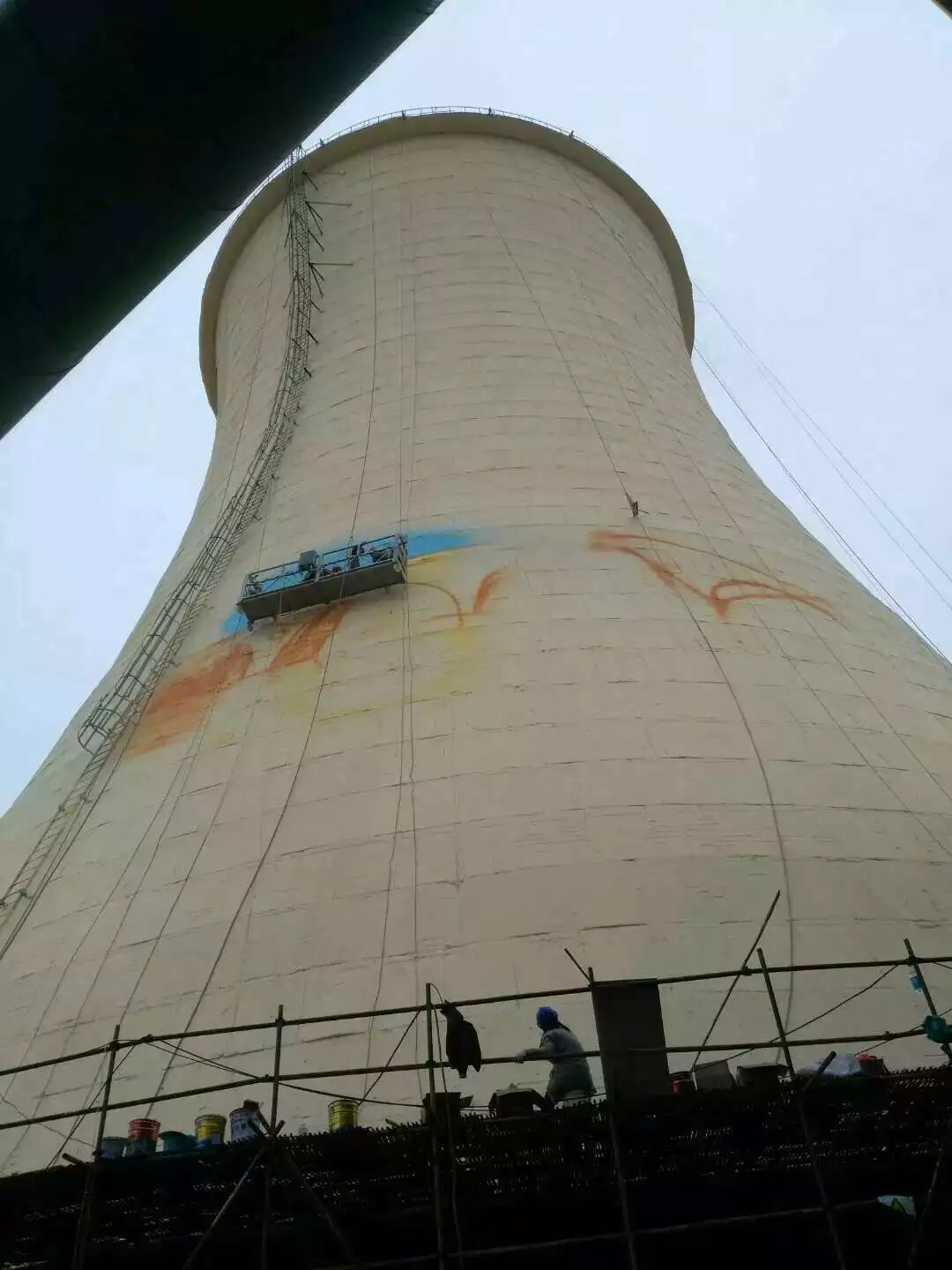 吉林高空写字彩绘制作公司 上海大墙广告有限公司