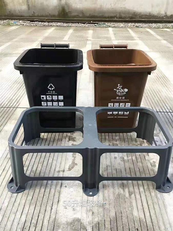 沧州户外环卫塑料垃圾桶规格 献县创佳环卫设备有限公司