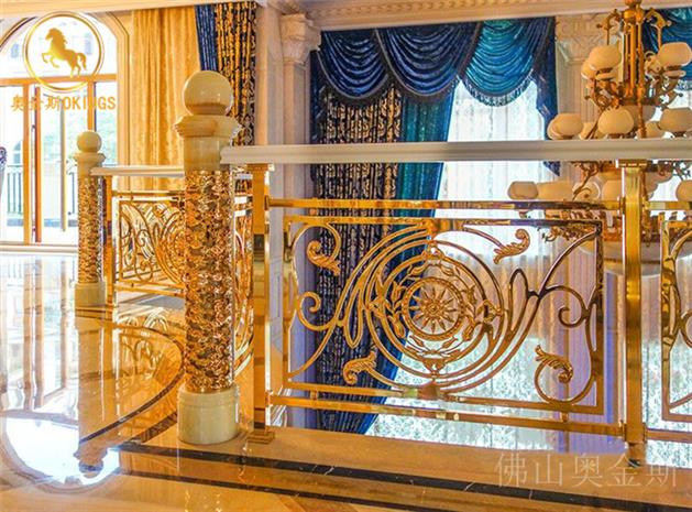 贵港别墅铜艺铝艺护栏费用 楼梯扶手安装 样式美观 经久耐用