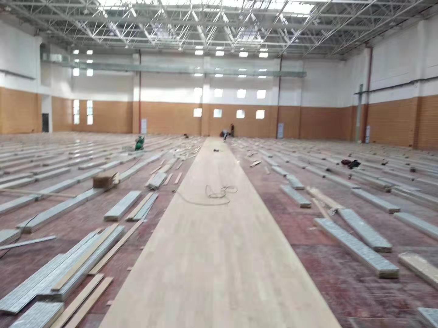 硬木实木运动地板工厂
