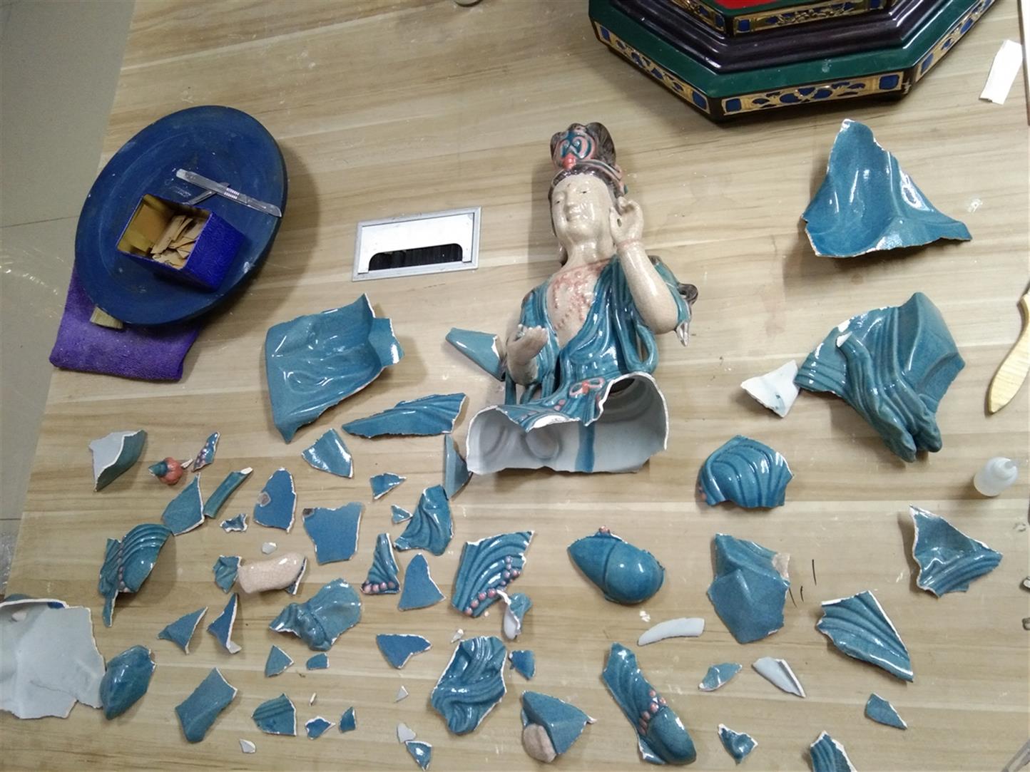 泰州陶瓷佛像修复电话 南京美瓷工艺品有限公司